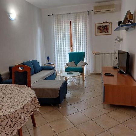 Apartments Graciela Pula Buitenkant foto